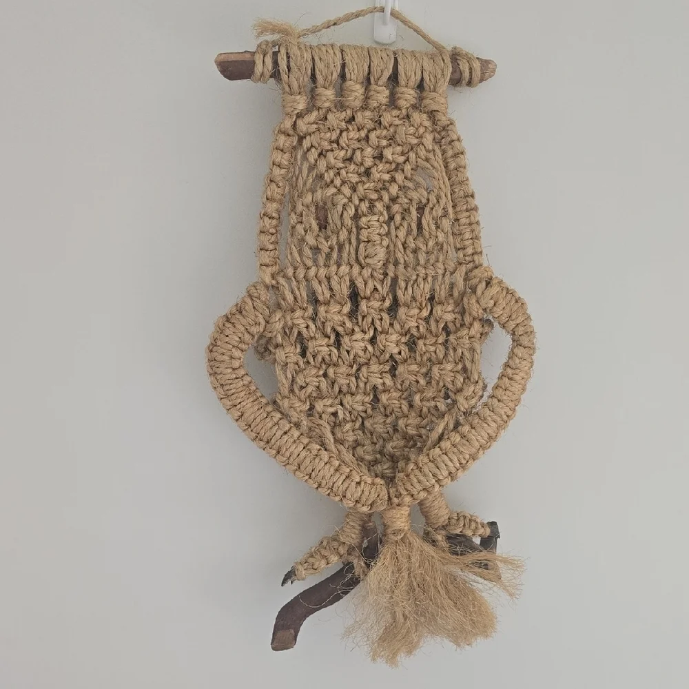 Vintage LARGE 70'S Macramé Owl Wall Hanging - Picture 5 of 5
